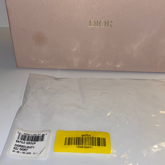 100% Authentic Dior So Light 1 Ivory - Picture 4 of 4